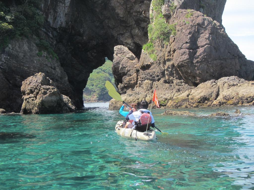 Amakusa West Coast Backpackers Fu-Raibou Vandrarhem Exteriör bild