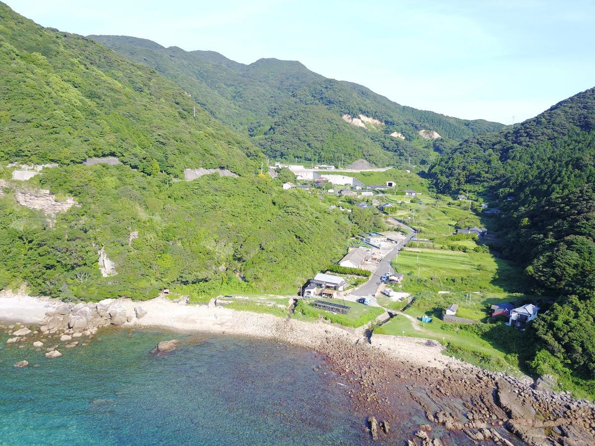 Amakusa West Coast Backpackers Fu-Raibou Vandrarhem Exteriör bild